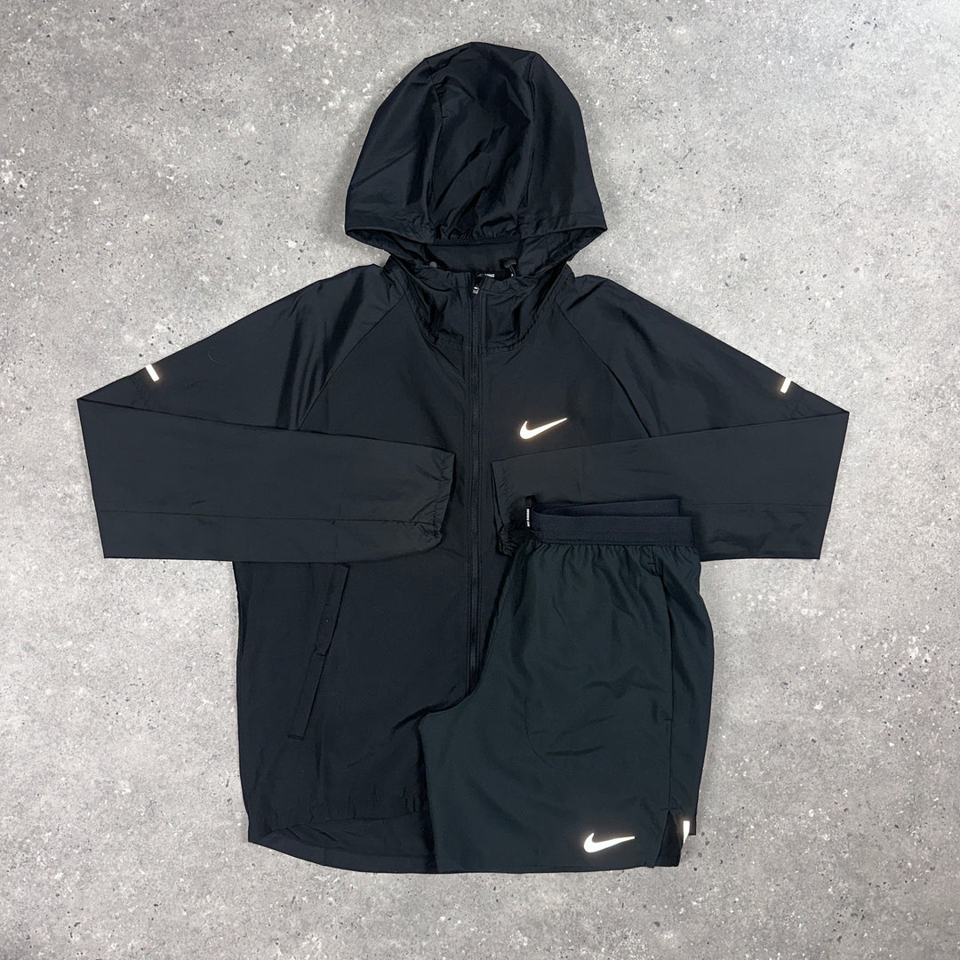 Nike Repel Windbreaker Jacket & Nike Flex Stride 7” Short Set Black