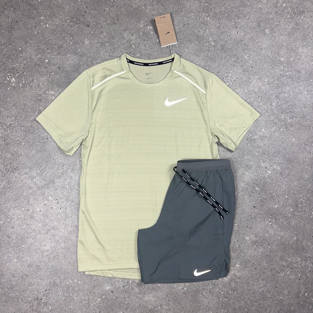 Nike Miler T-Shirt Olive & Nike 7" Flex Stride Shorts Grey Set
