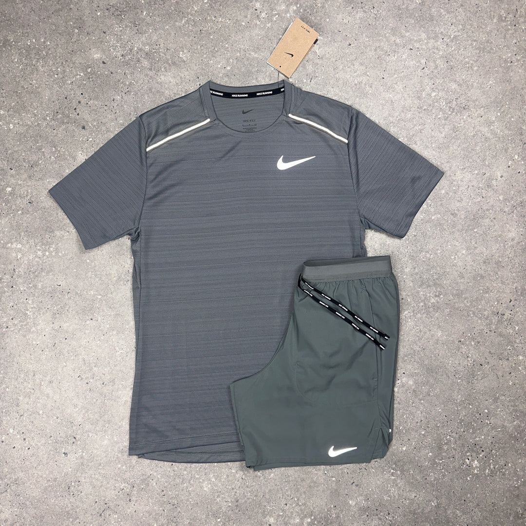 Nike Miler T-Shirt Grey & Nike Flex Stride 7" Short Set Grey