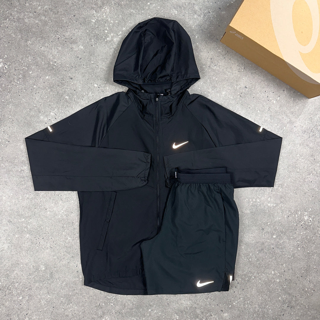 Nike Repel Windbreaker Jacket & Nike Flex Stride 7” Short Set Black