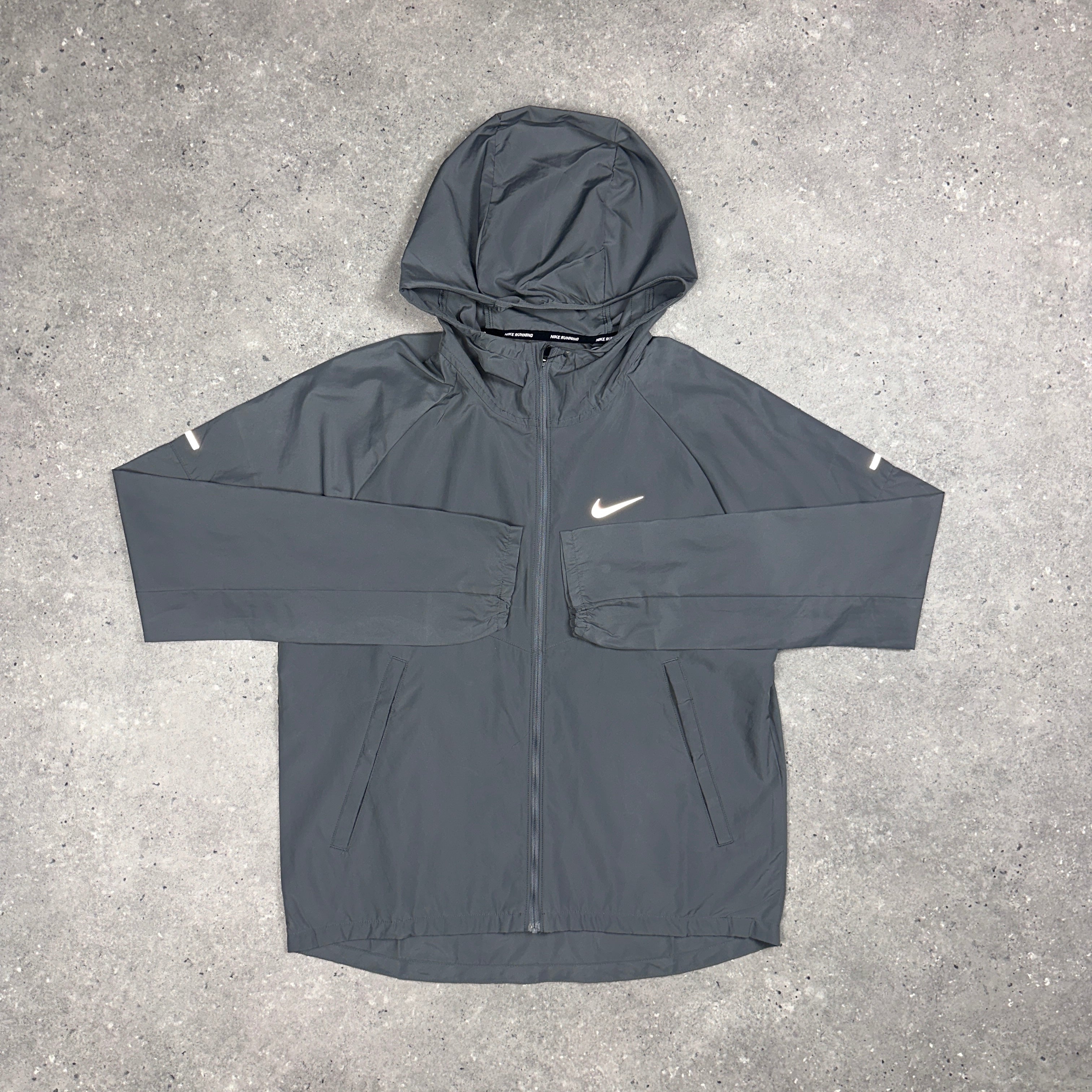 nike windbreaker mens black and grey