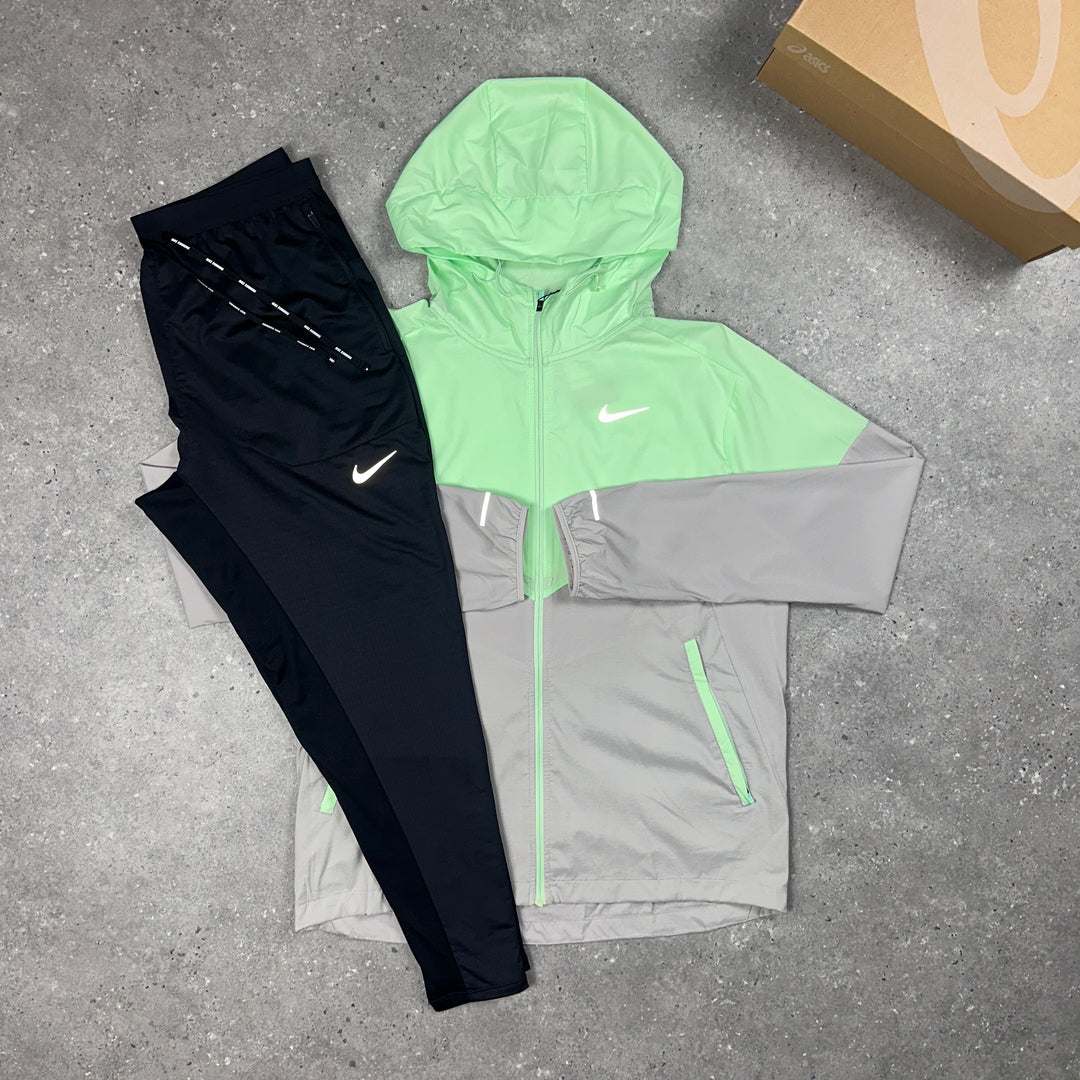 Nike UV Windbreaker Vapour Green & Nike Phenom Bottoms Black Set