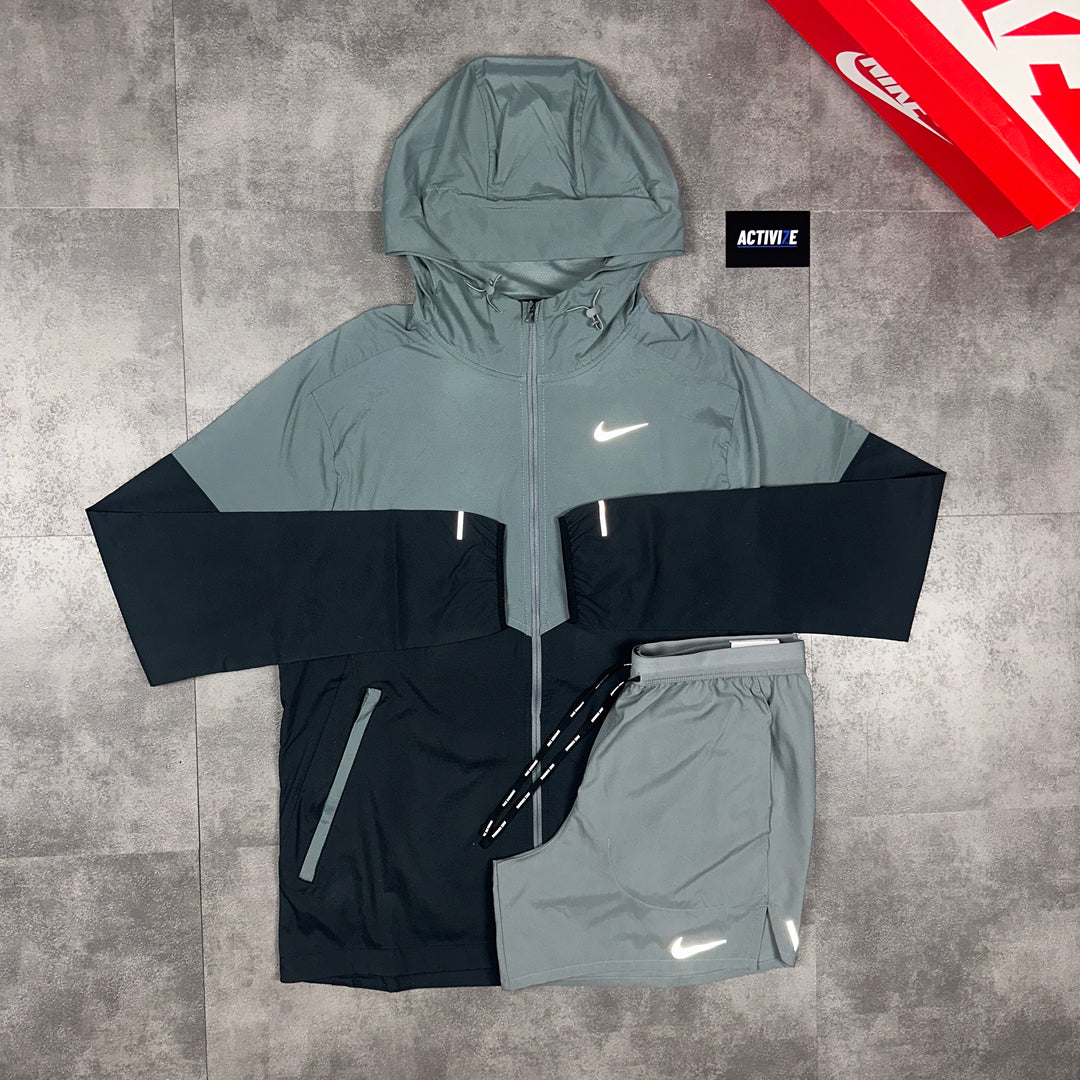 Nike UV Windrunner Jacket Black/Grey & Nike 5” Flex Stride Shorts Grey Set