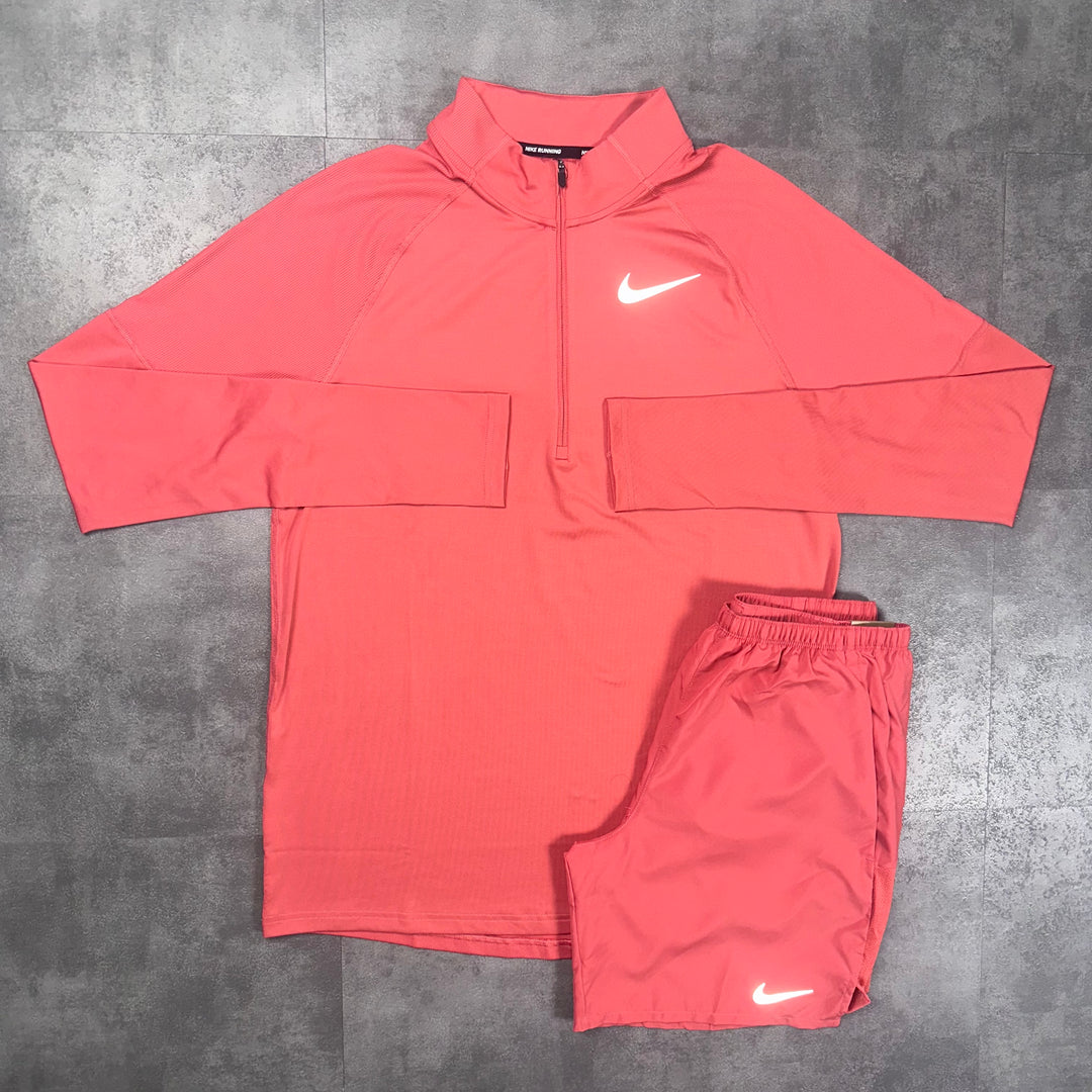 Nike Element 1/4 Zip Top Adobe red