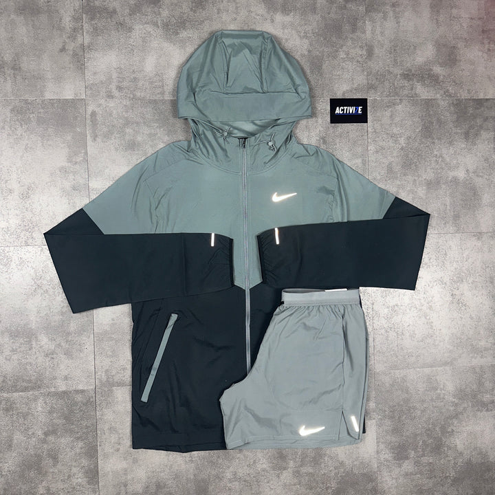 Nike UV Windrunner Jacket Black/Grey & Nike 5” Flex Stride Shorts Grey Set