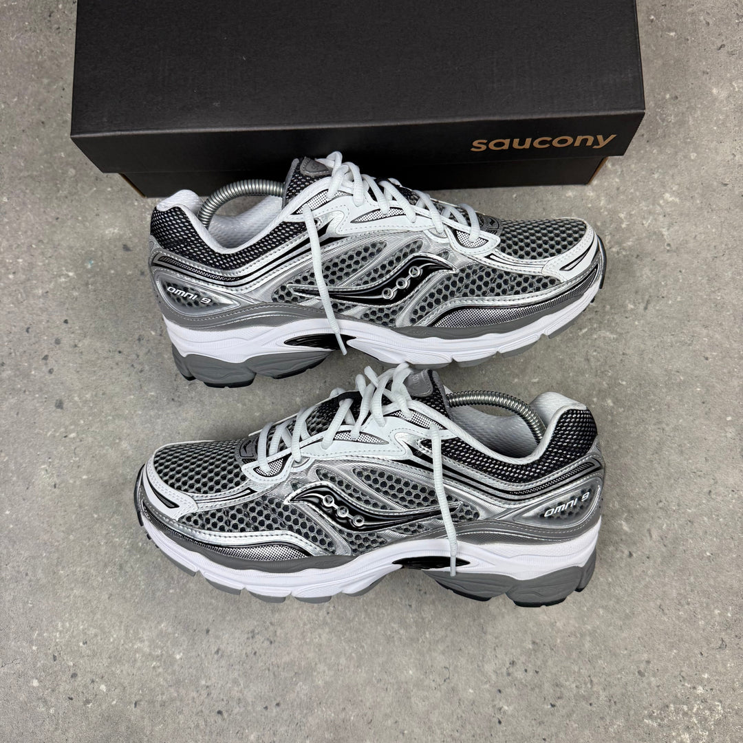 SAUCONY OMNI PRO GRID 9 - GREY/SILVER
