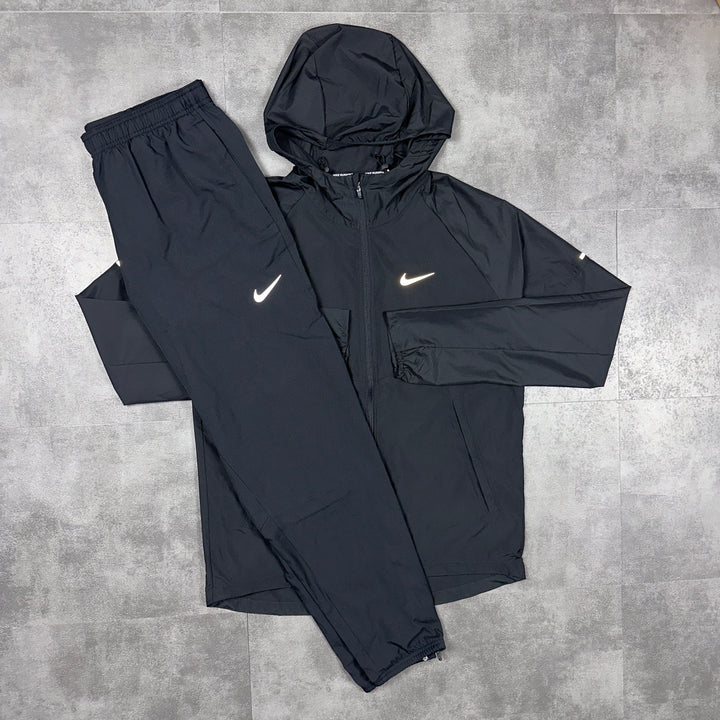 Nike Repel Windbreaker Jacket & Nike Dri-Fit Bottoms Set Black