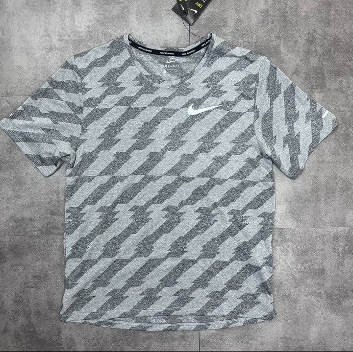 Nike Jacquard Miler T-Shirt Grey