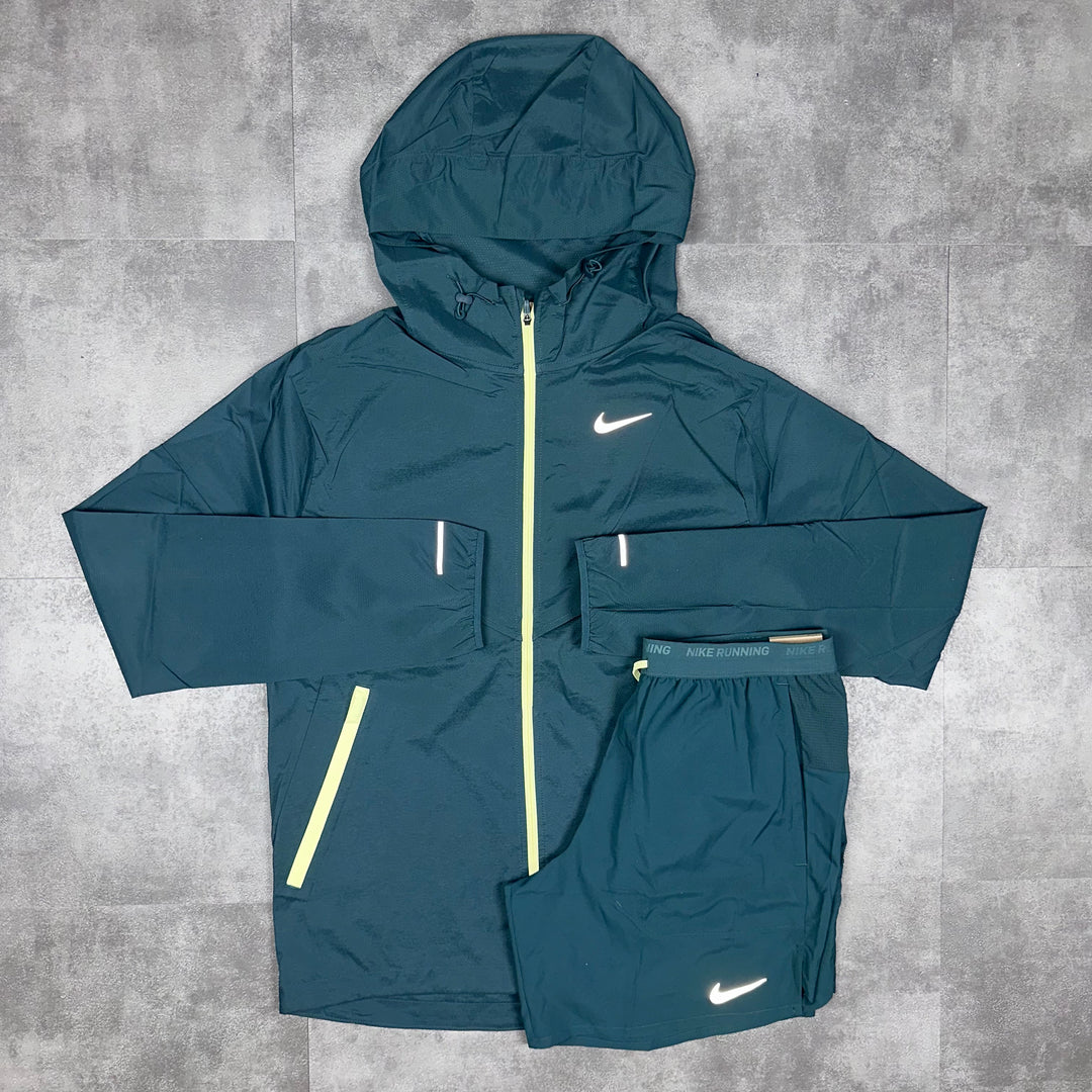 Nike UV Windbreaker Jacket & Nike 7” Flex Shorts Set Deep Jungle