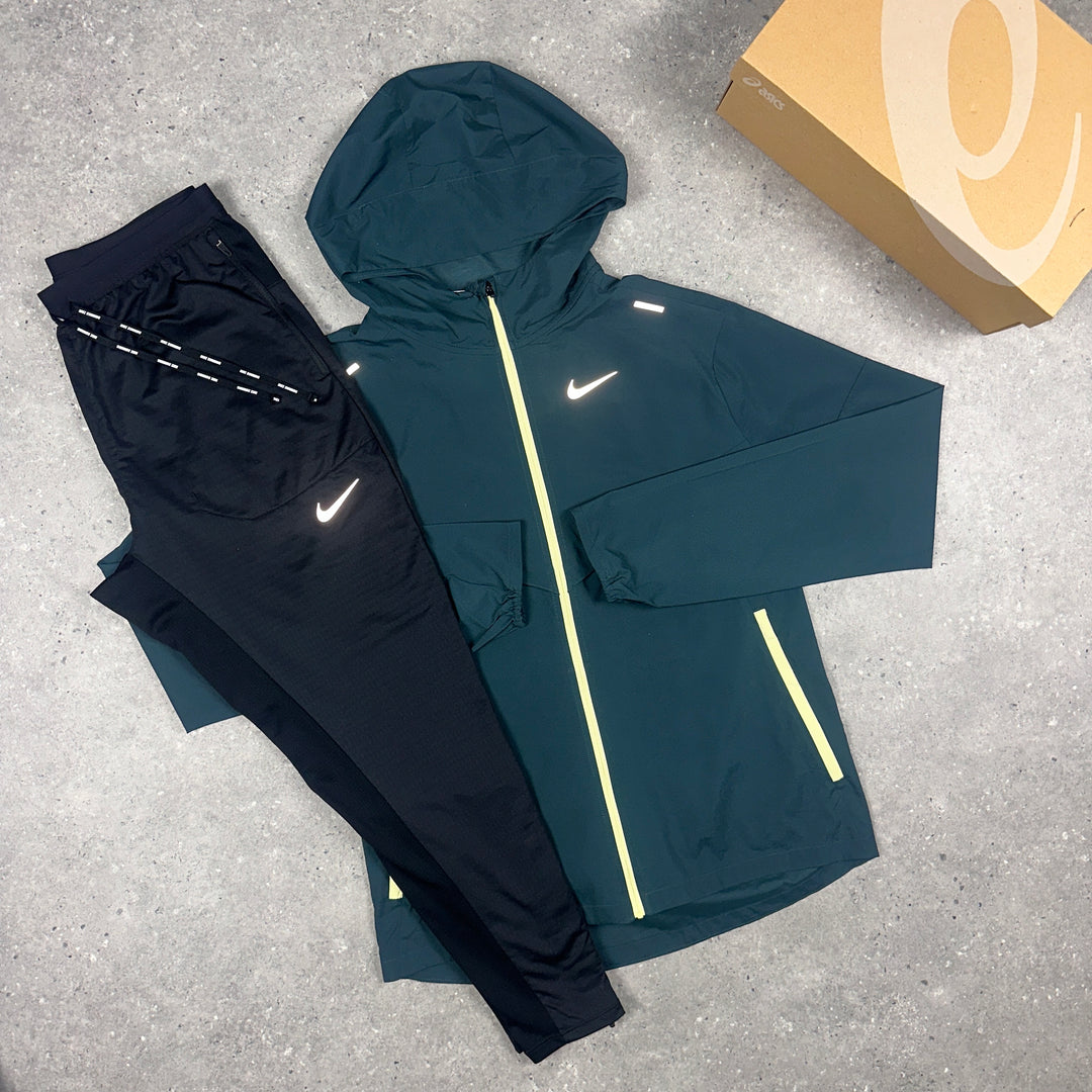 Nike UV Windbreaker Deep Jungle & Nike Phenom Bottoms Black Set