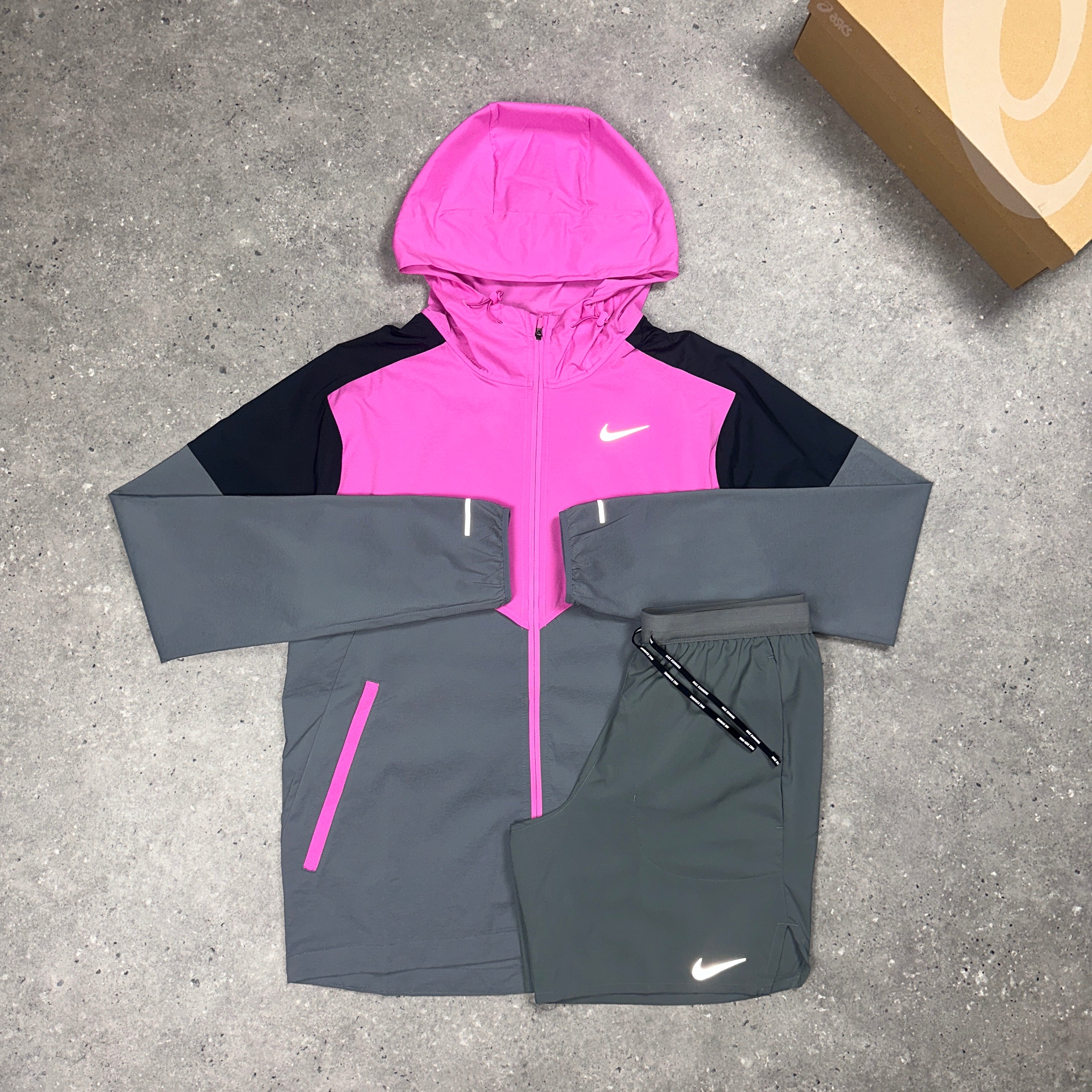 nike pink short set
