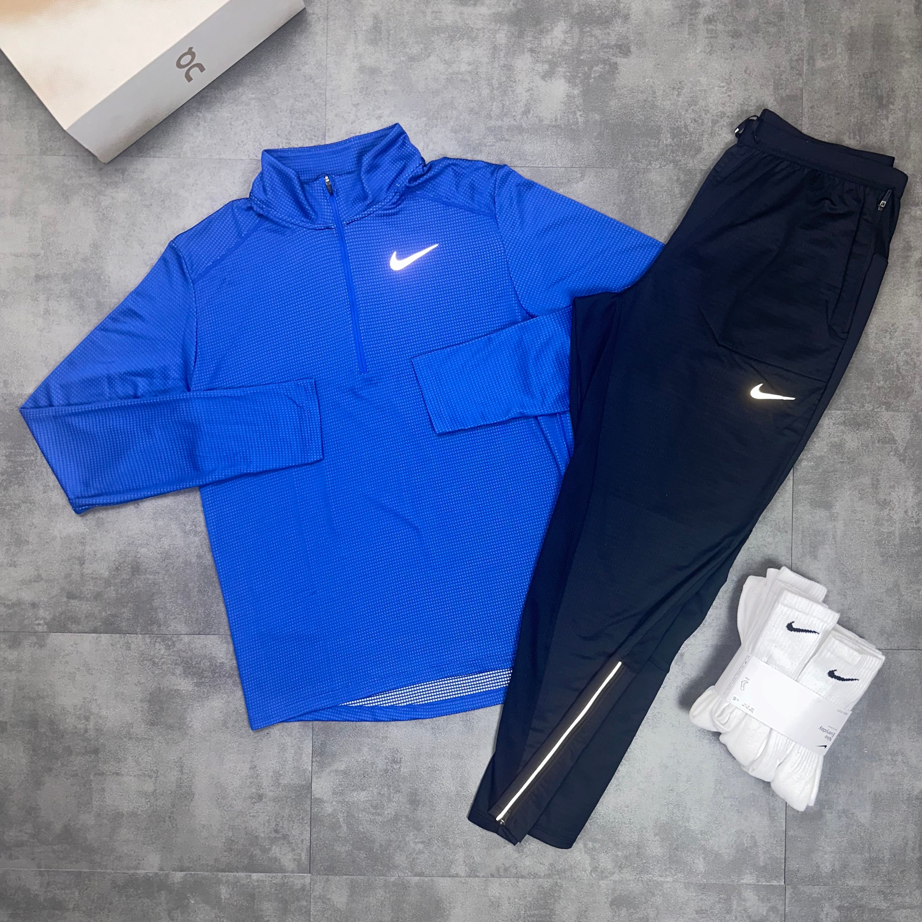 Nike Pacer Half Zip Blue Nike Phenom Bottoms Set