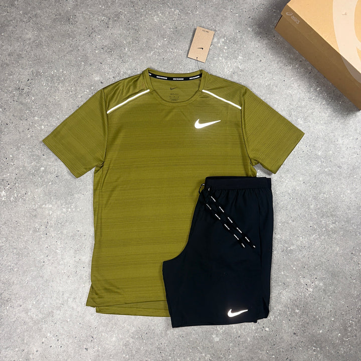 Nike Miler T-Shirt Pacific Moss & Black Nike Flex 7" Shorts Set