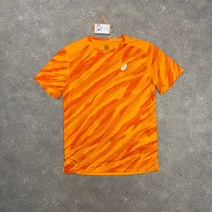 ASICS ALL OVER T-SHIRT & SHORTS SET YAMABUKI / BLACK