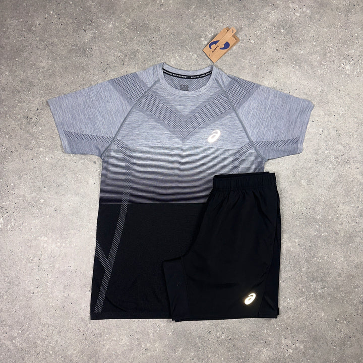 Asics Seamless T-Shirt Black & Black Asics Icon 7” Short Set