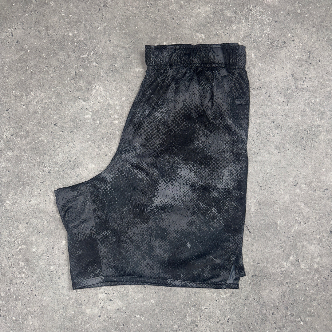 Nike Challenger Shorts Black Camo