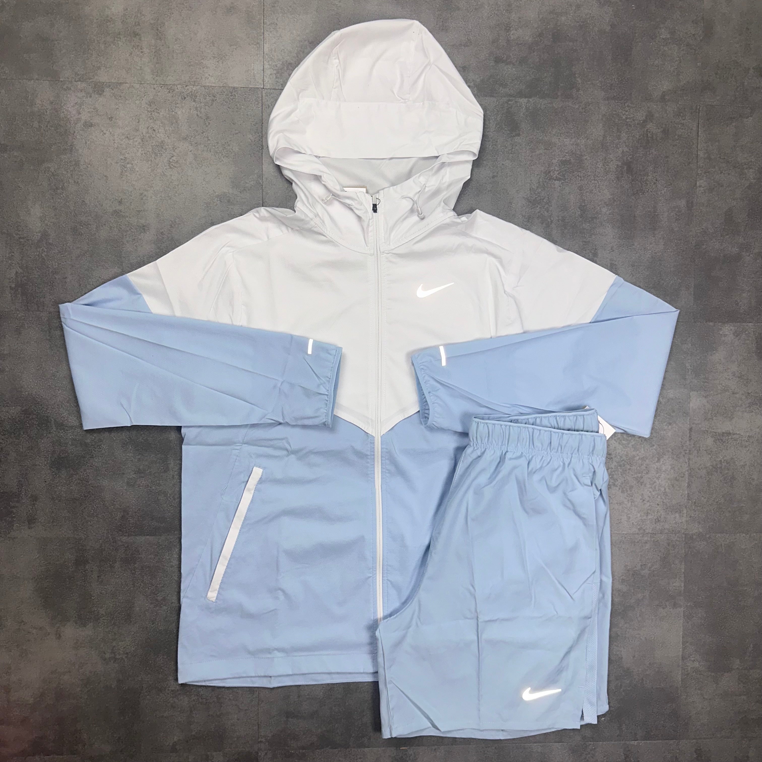 NIKE WINDBREAKER SET!! hot