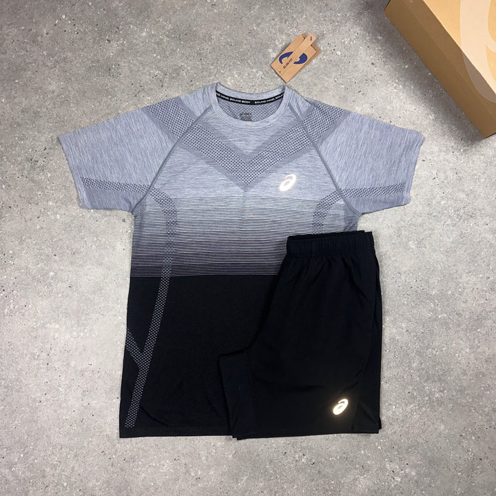 Asics Seamless T-Shirt Black & Black Asics Icon 7” Short Set