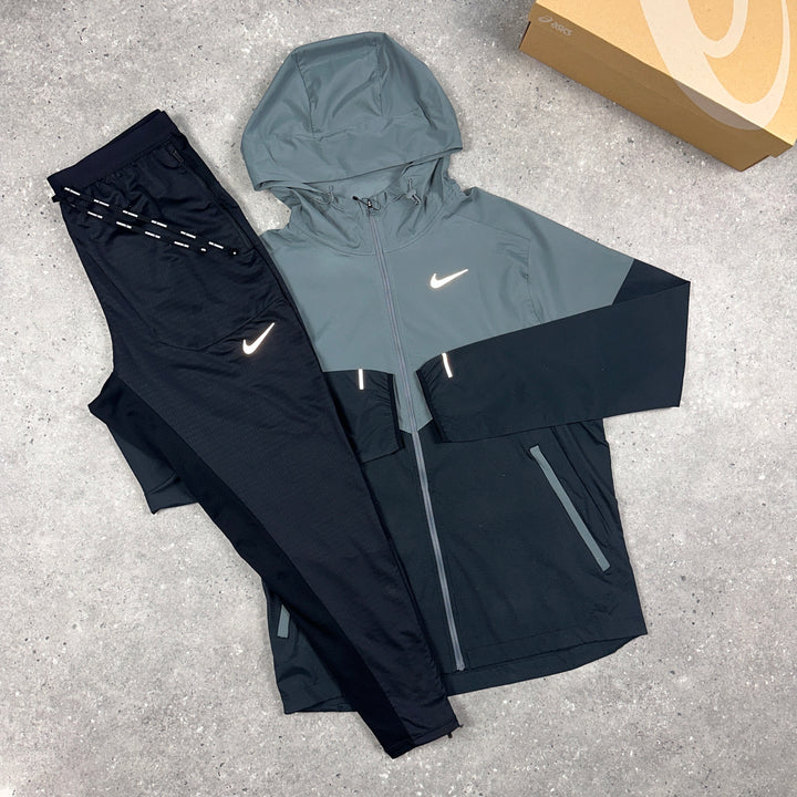 Nike UV Windbrunner Jacket Black/Grey & Nike Phenom Bottoms Black Set