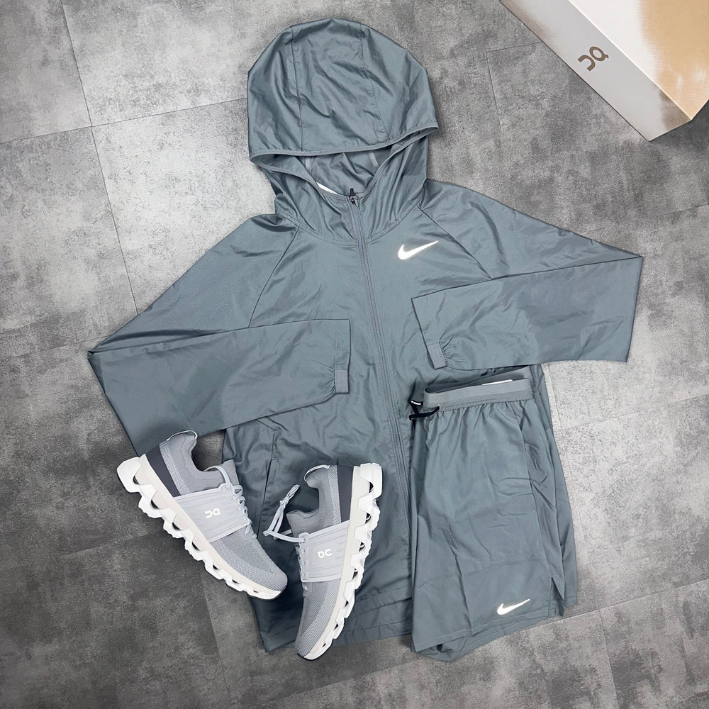 Nike Dri-Fit  Essentials Jacket & Nike Flex 7" Shorts Set Grey