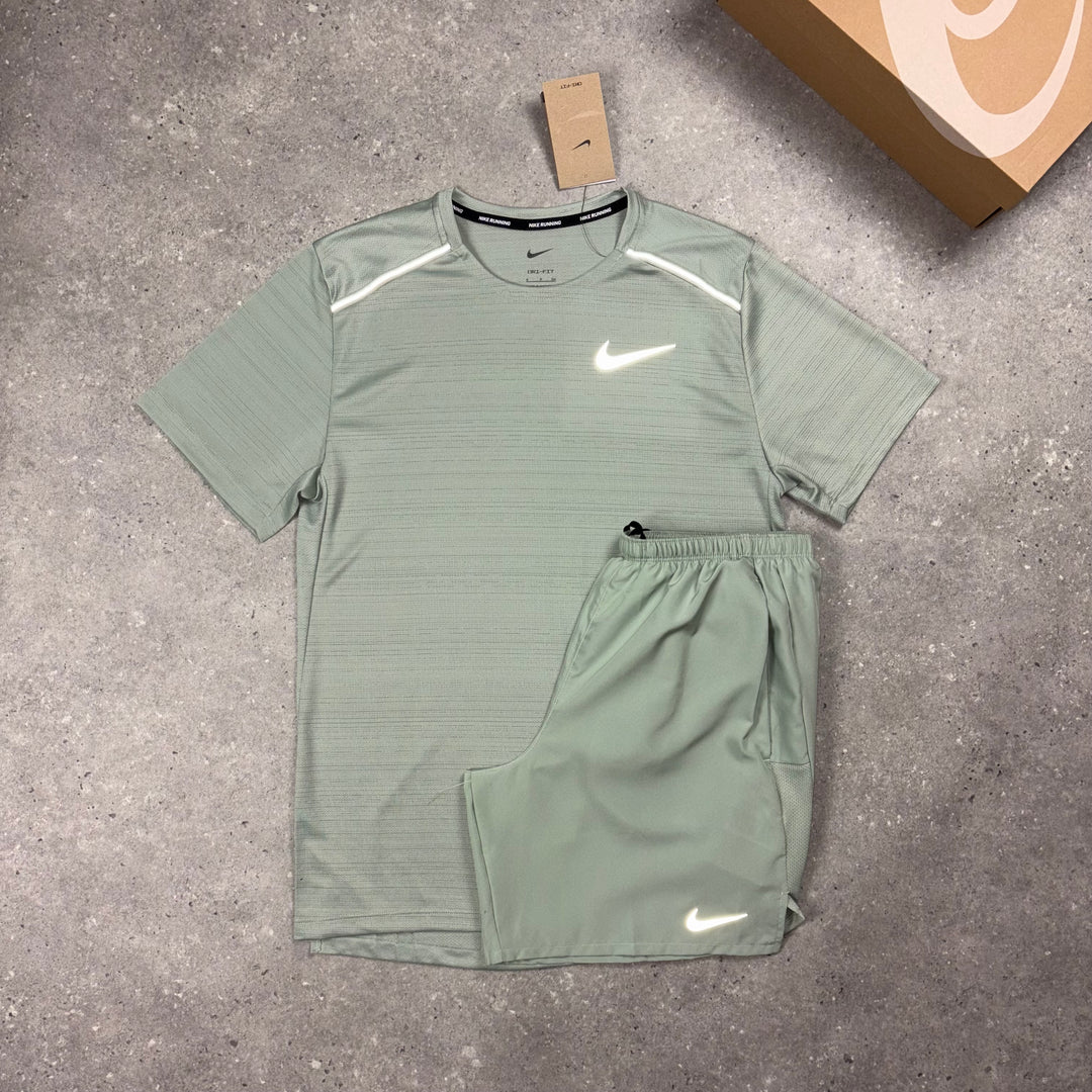Nike Miler T-Shirt & Nike Challenger 7" Shorts Set Jade