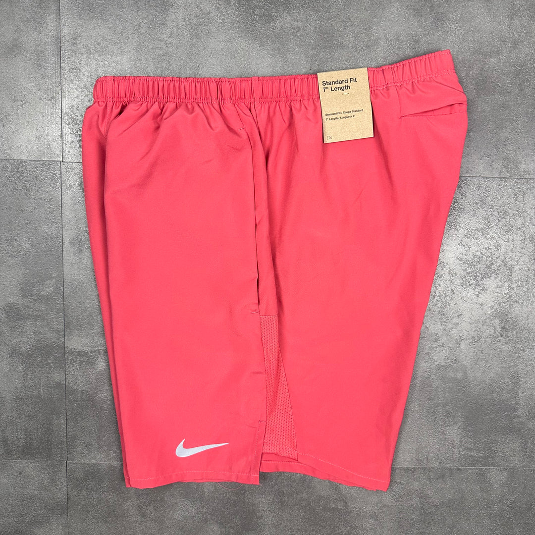 Nike Challenger 7” Shorts Adobe Red