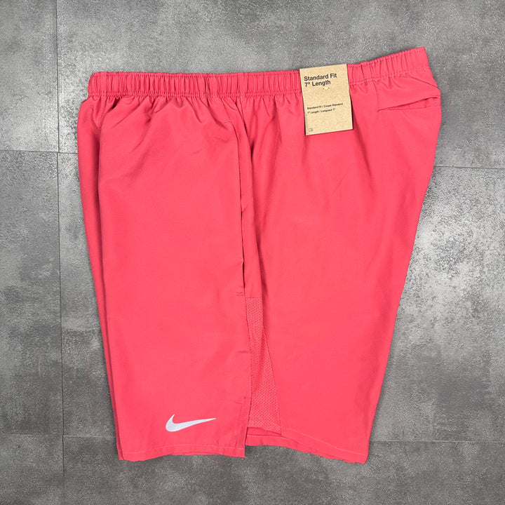 Nike Challenger 7” Shorts Adobe Red