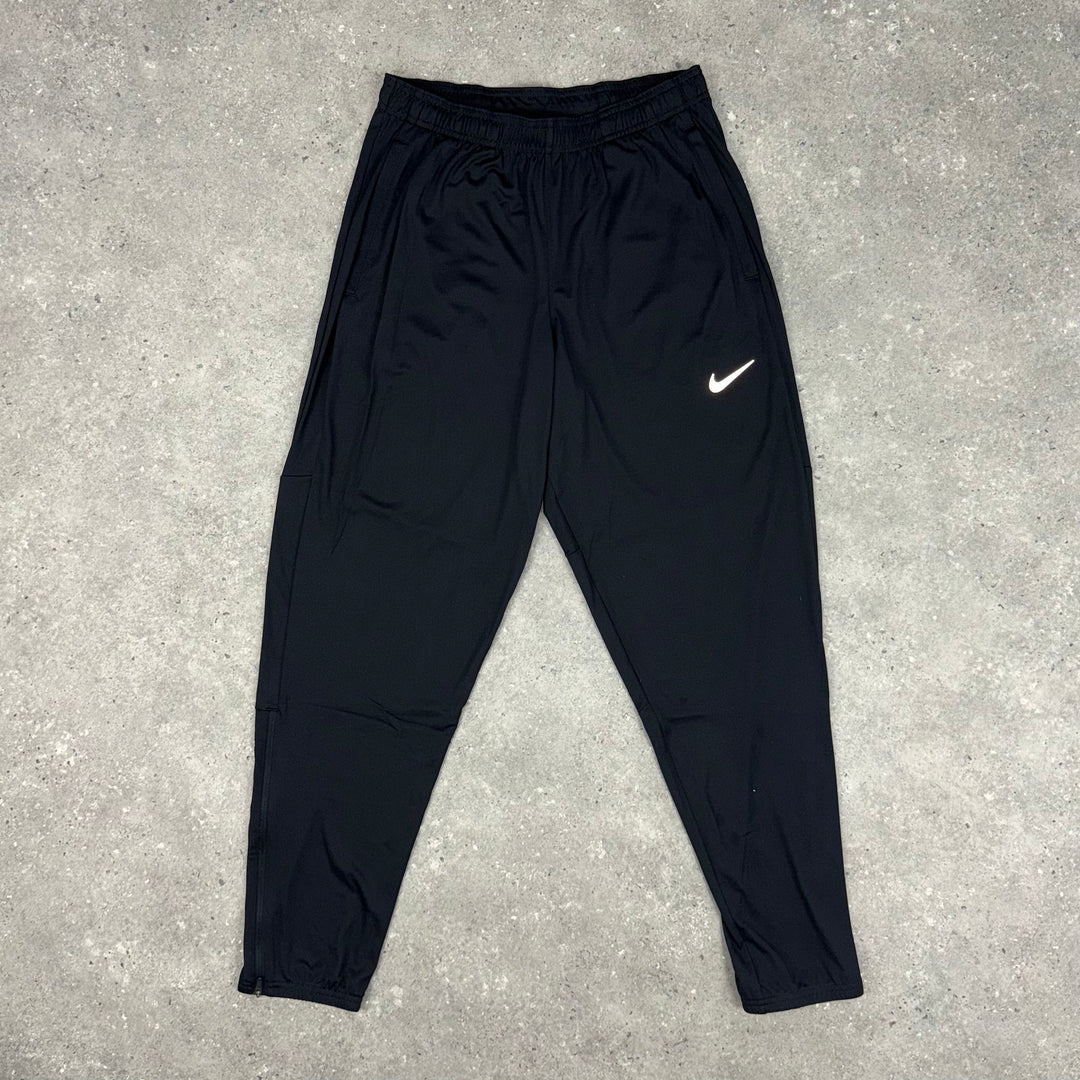 NIKE CHALLENGER PANTS - BLACK