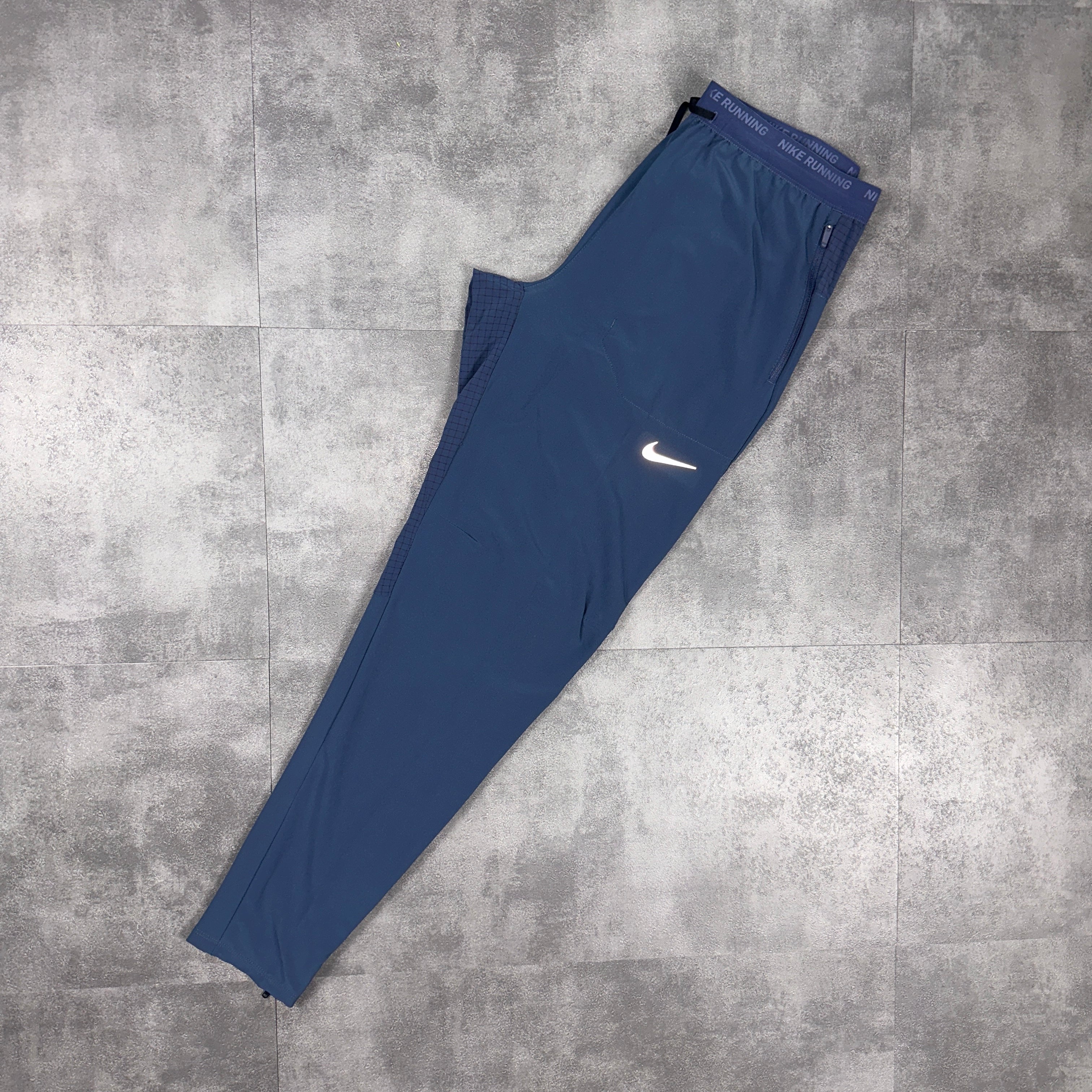 Navy nike tracksuit bottoms online