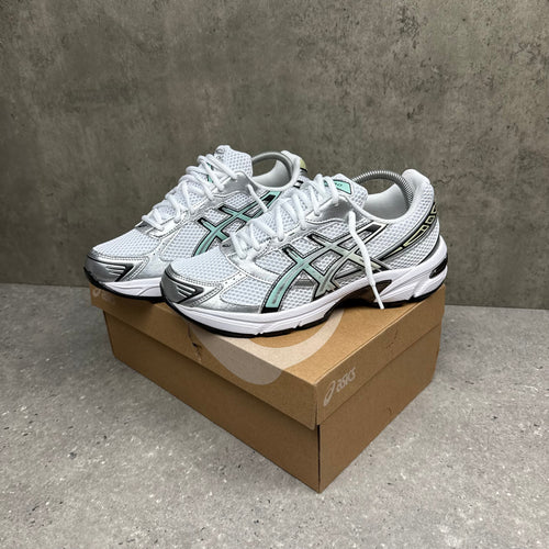 ALL FOOTWEAR