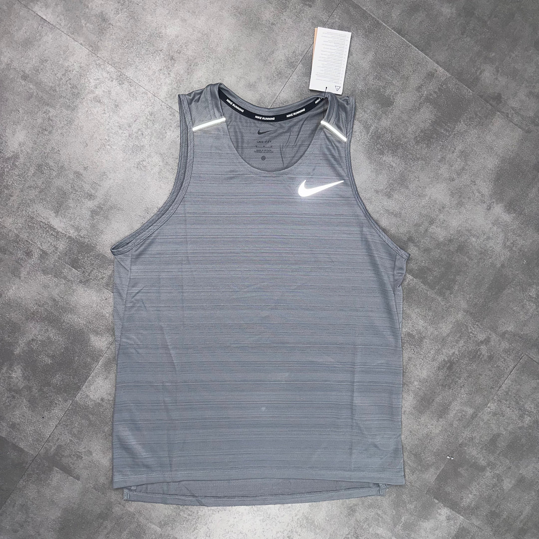 nike miler vest grey 