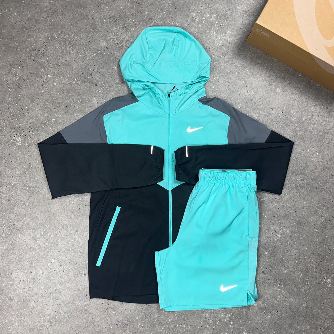 Nike UV Windbreaker Jacket Turquoise