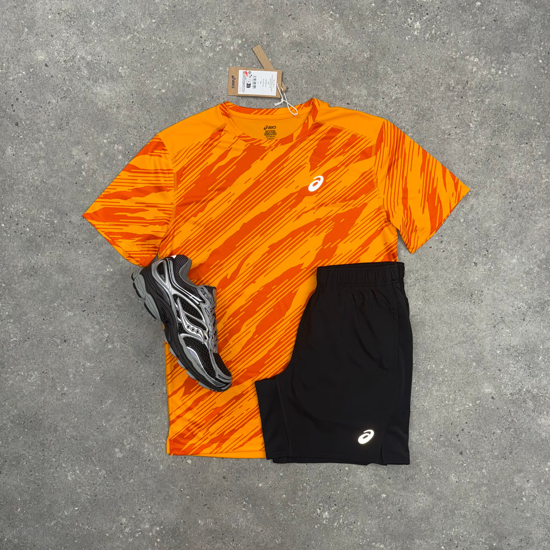 ASICS ALL OVER T-SHIRT & SHORTS SET YAMABUKI / BLACK