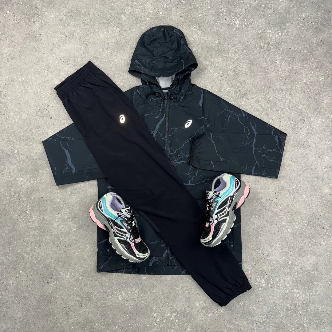 ASICS ENCHANTED WINDRUNNER JACKET & CORE WOVEN PANT SET - BLACK