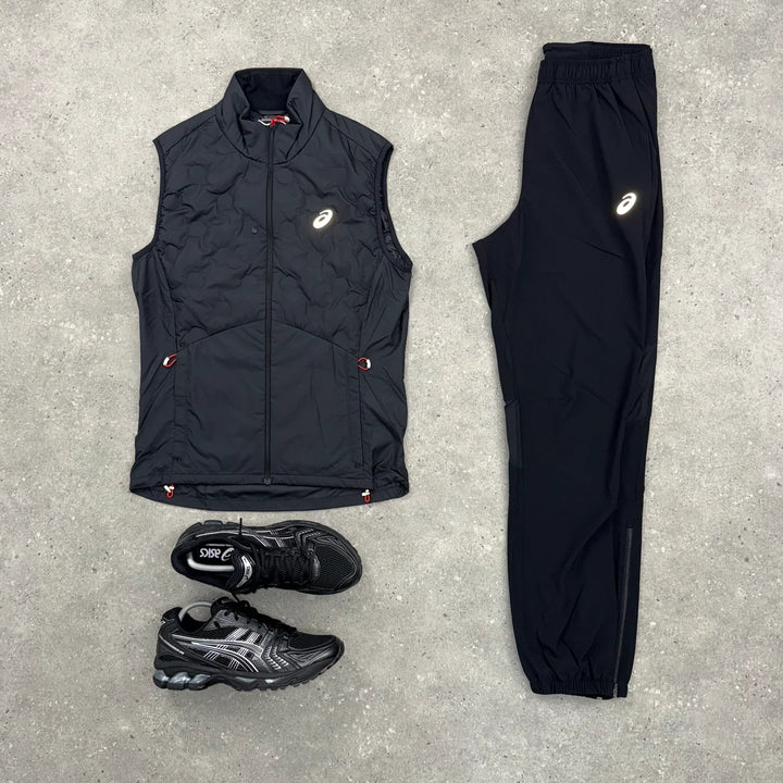 ASICS ROAD WINTER GILET & CORE WOVEN PANT SET - BLACK